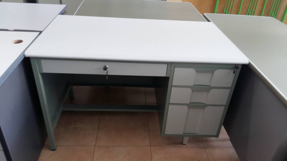 Office Workstation Desk H750*W1200*D600MM Stable Cold Pressed Plates Environmentally Friendly Plastic Powder Raw Materials  Any RAL Color 50kg Weight